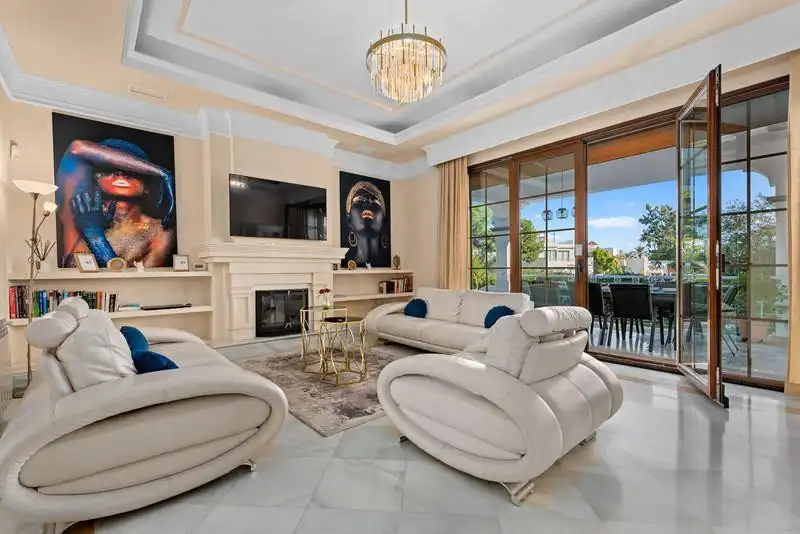 Living room of Houses for rent in Marbella  with Air Conditioner, Heating and Private garden