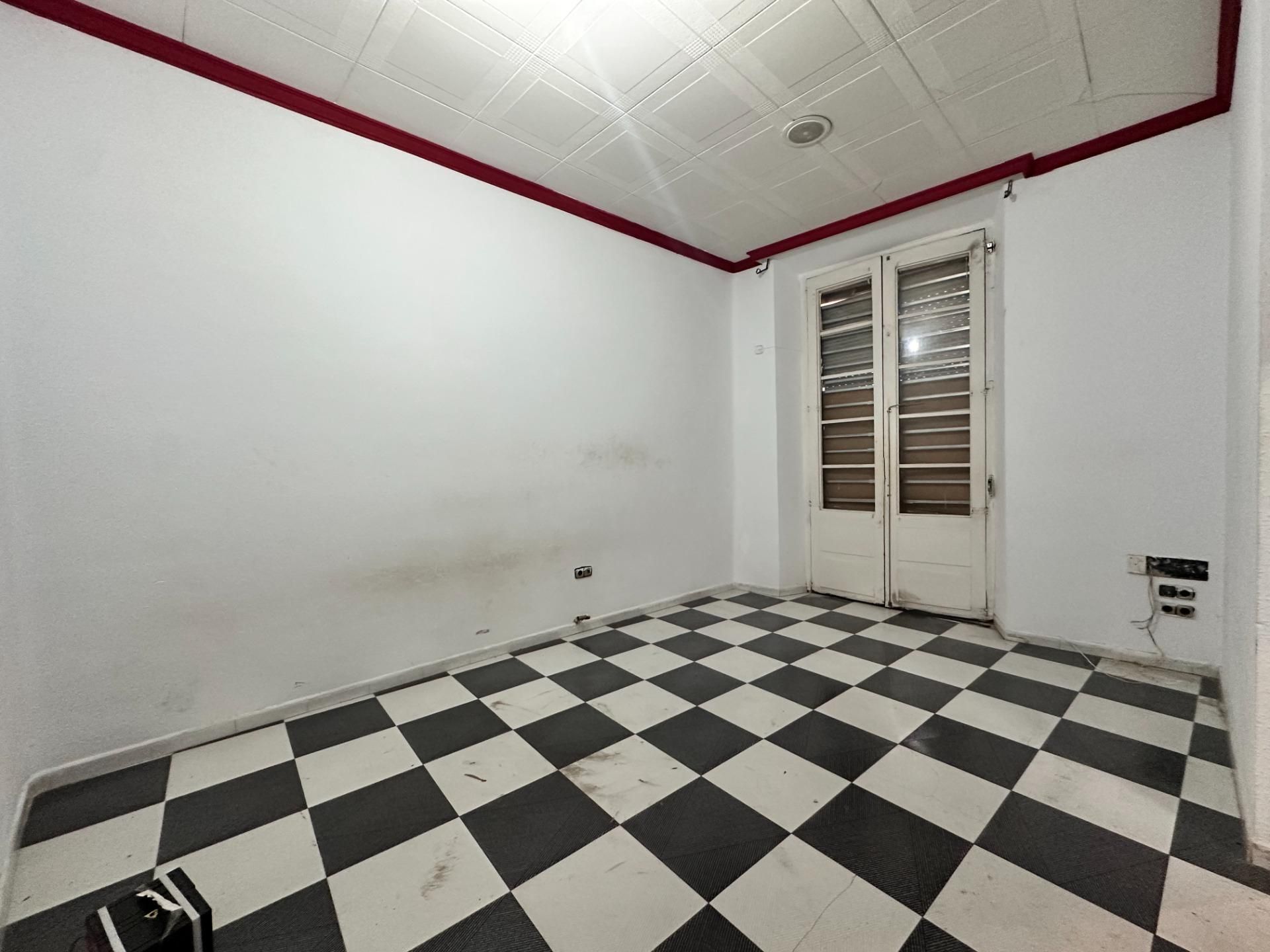 Flat for sale in Manresa  with Heating and Balcony
