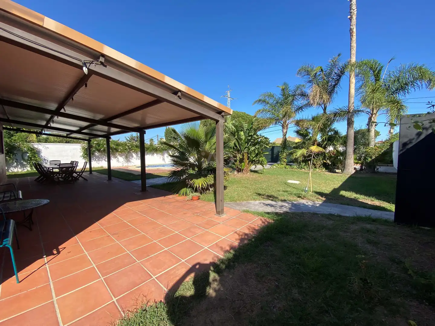 Jardí de Casa o xalet en venda en Chiclana de la Frontera amb Aire condicionat, Calefacció i Terrassa