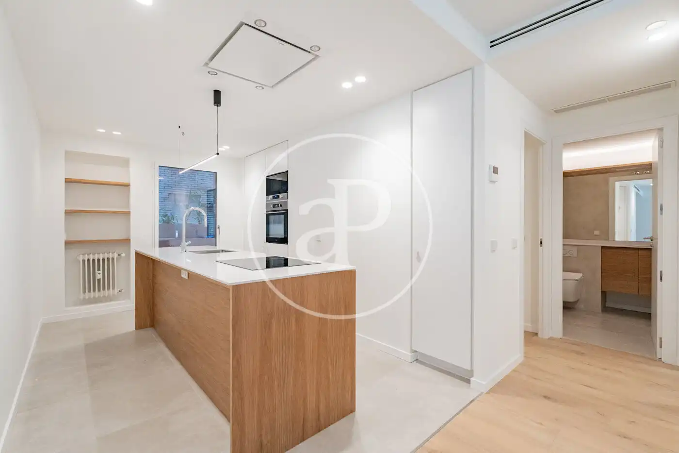 Cocina de Piso en venta en Madrid con Aire acondicionado, Calefacción y Jardín privado