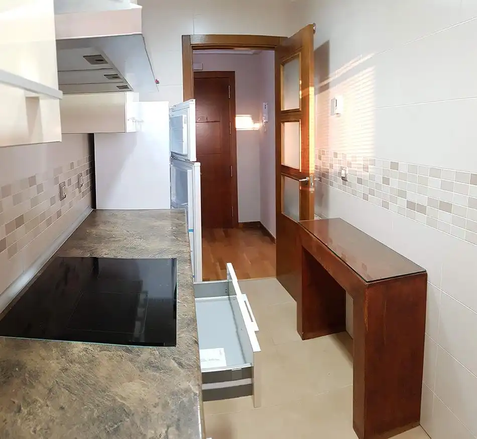 Ático con ascensor en venta en Calle TROCHA, imagen 17