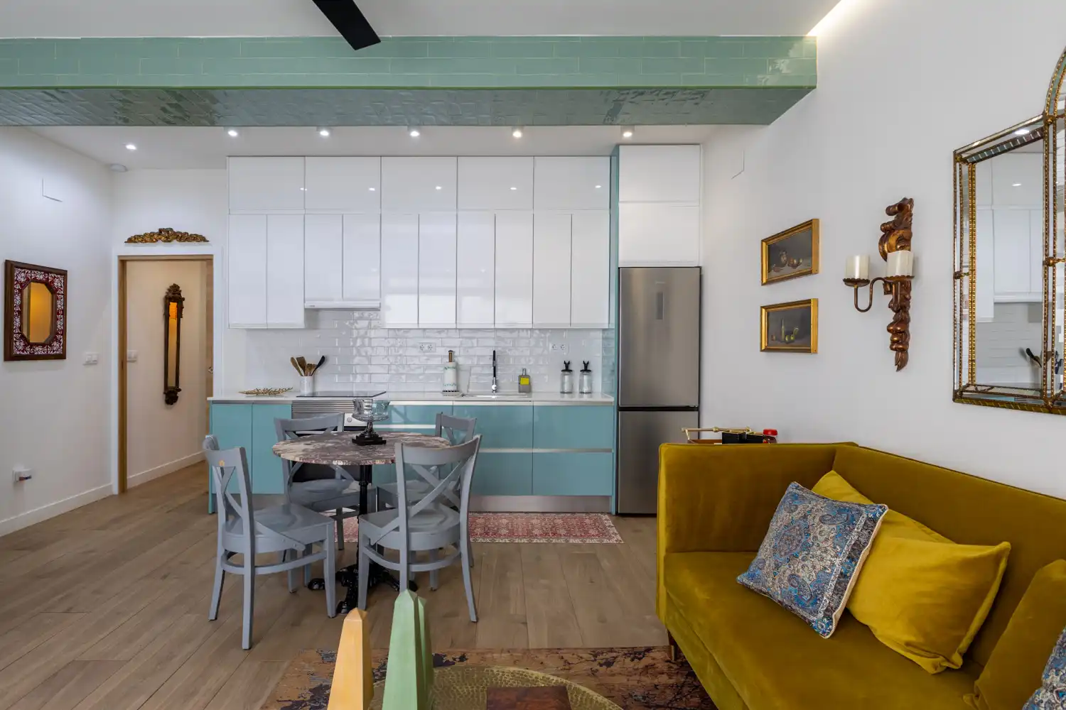 Kitchen of Flat for rent in Valencia  with Air Conditioner, Heating and Furnished