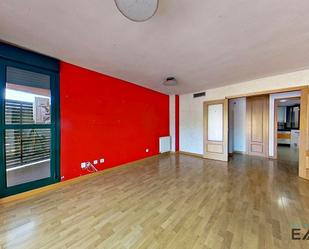 Living room of Flat for sale in Parla  with Air Conditioner, Heating and Terrace