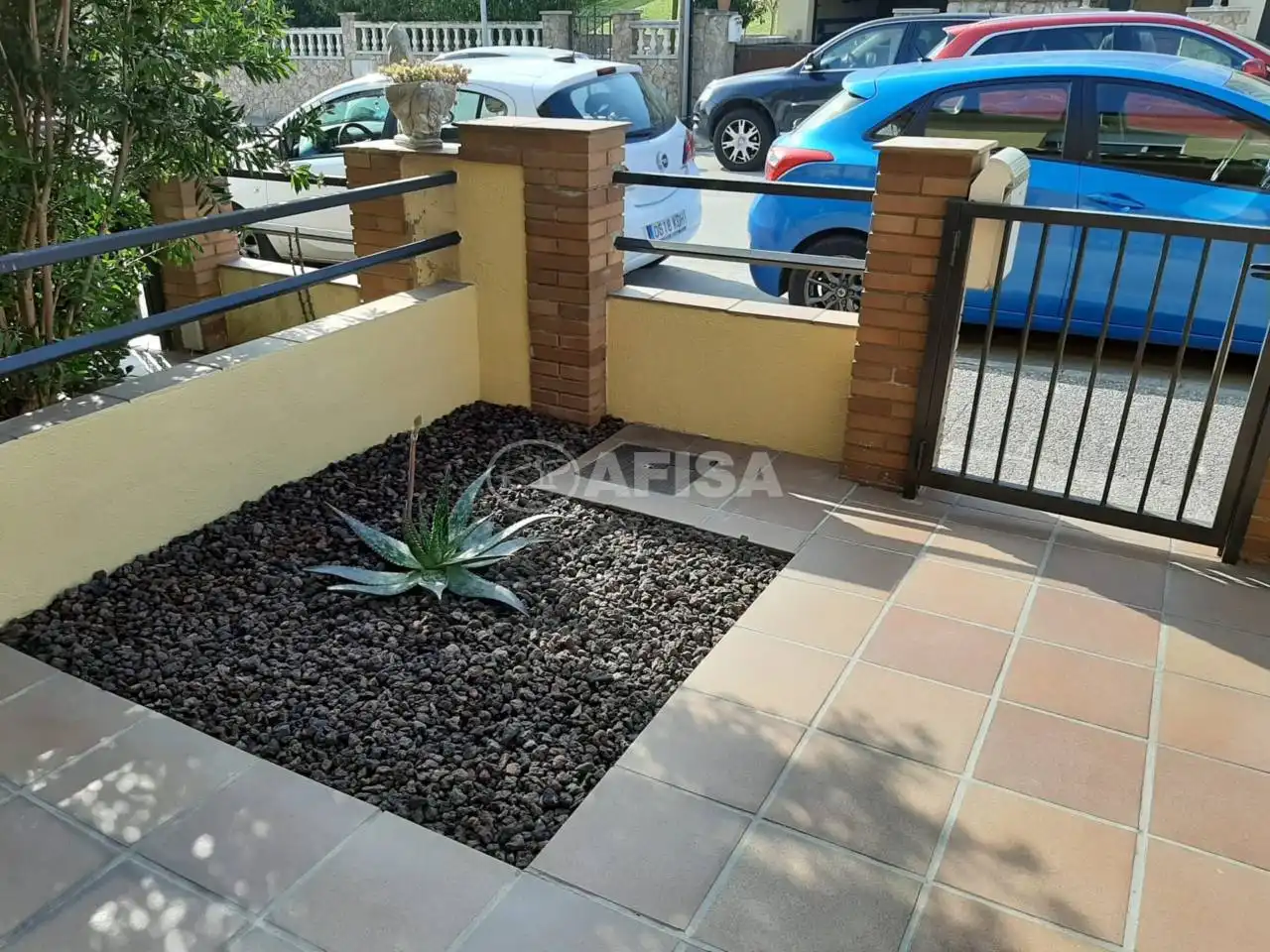 Casa a schiera con giardino in vendita a Sils, imagen 2