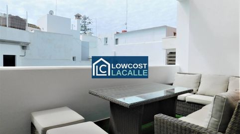 Foto 3 de Pis en venda a Avenida la Marina, Centro - La Costilla, Rota