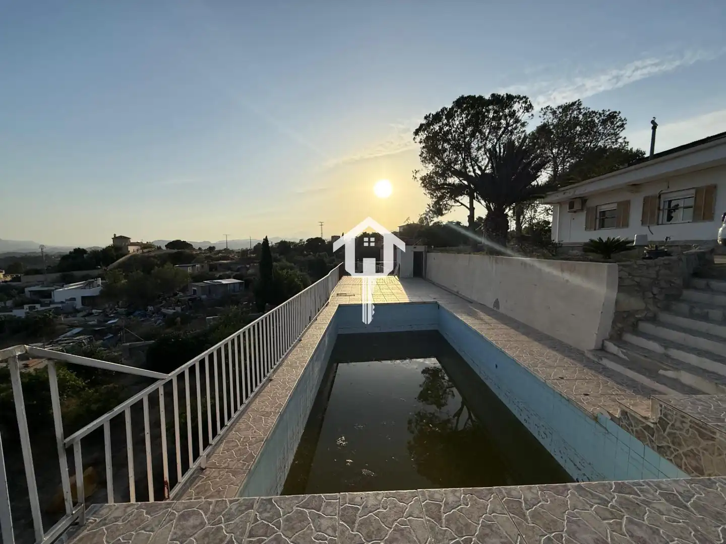 Swimming pool of Houses for sale in San Vicente del Raspeig / Sant Vicent del Raspeig  with Air Conditioner, Private garden and Terrace