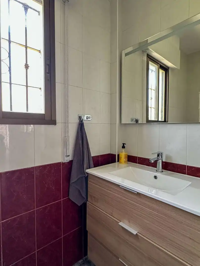 Badezimmer von Country house zum Verkauf in Salobreña mit Terrasse
