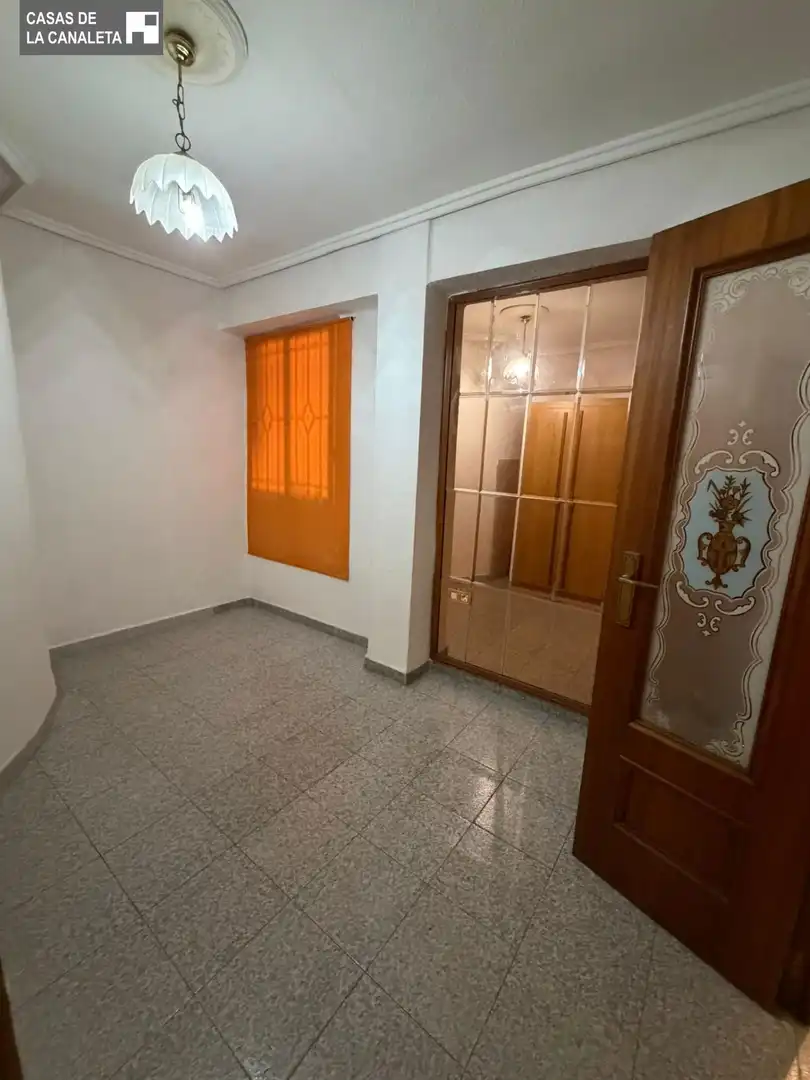 Piso en venta en Mislata con Balcón