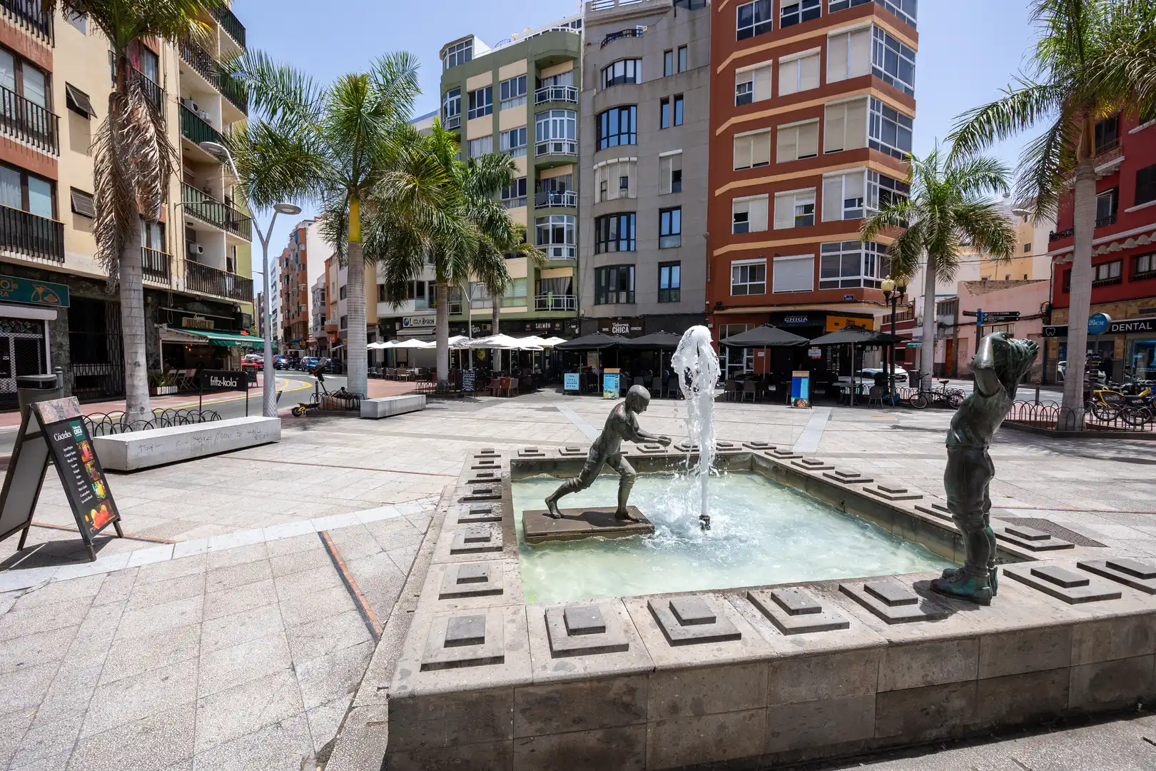 Vista exterior de Piso de alquiler en Las Palmas de Gran Canaria con Amueblado