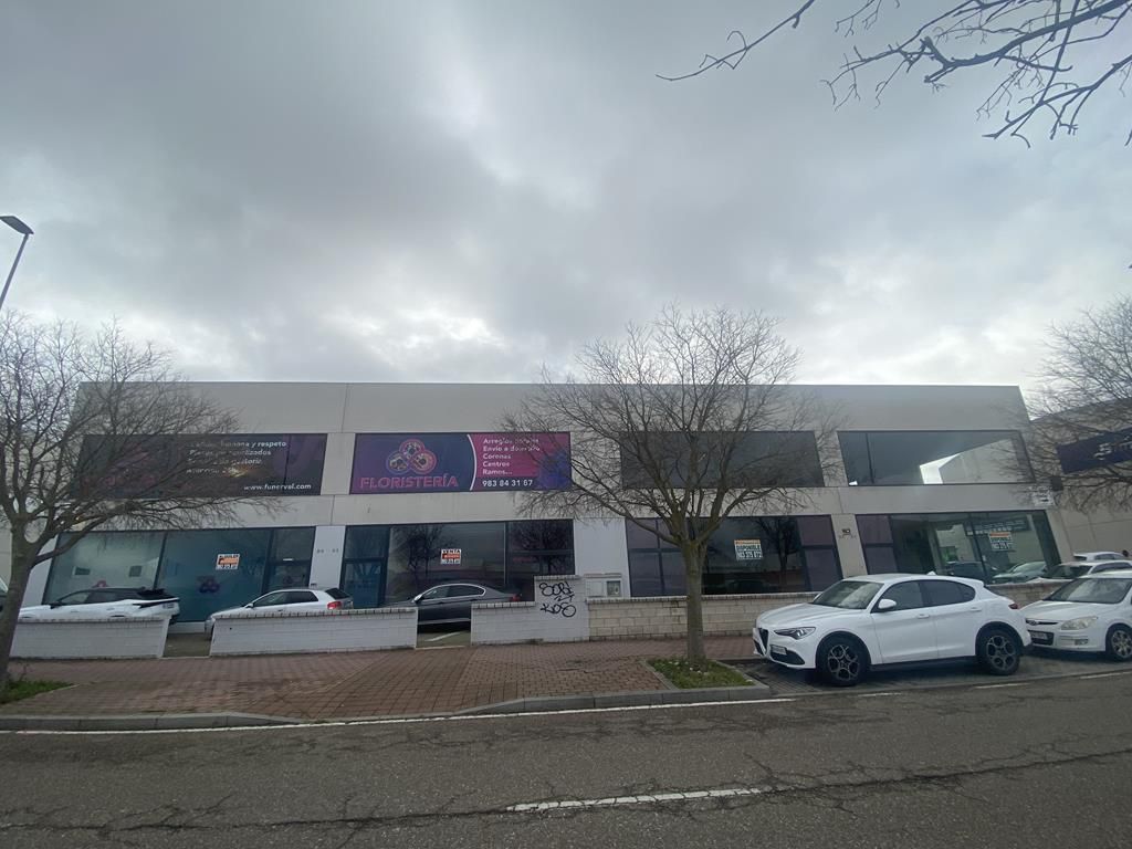 Exterior view of Industrial buildings to rent in Valladolid Capital
