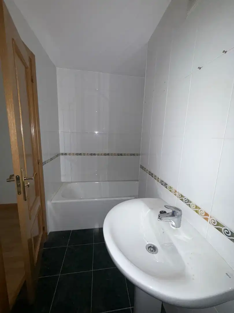Baño de Piso en venta en Benavente