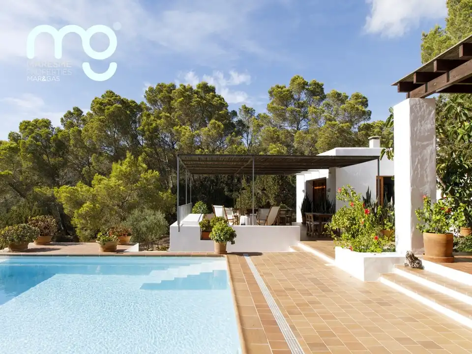Terrace of Country homes for sale in Andratx  with Air Conditioner, Heating and Private garden