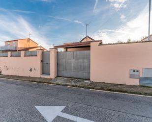 Vista exterior de Casa o xalet en venda en L'Albiol amb Aire condicionat, Calefacció i Jardí privat