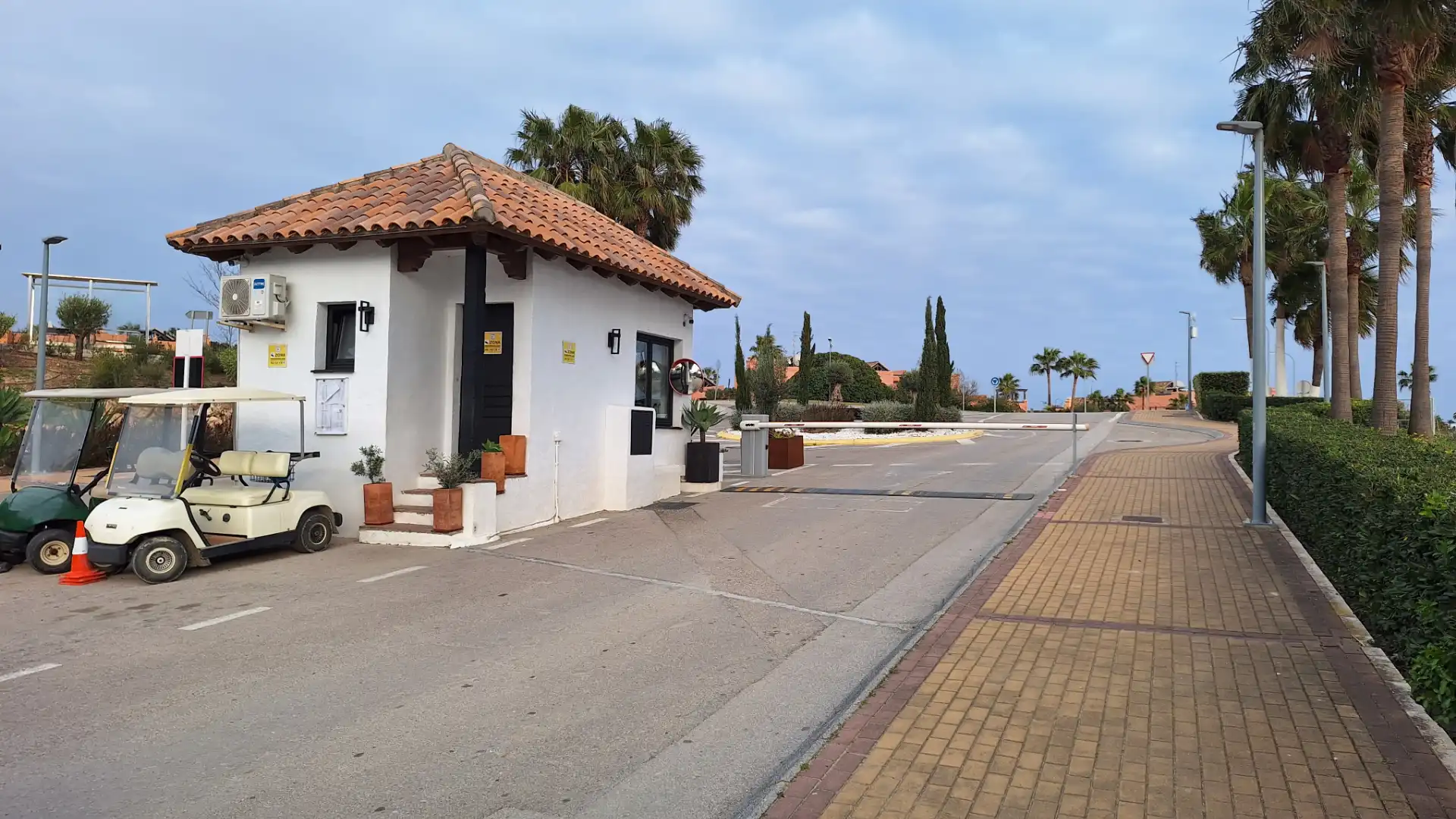 Vista exterior de Apartamento en venta en Casares con Aire acondicionado, Calefacción y Terraza