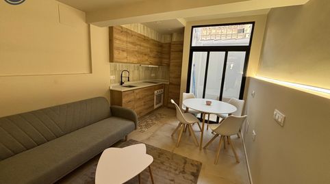 Foto 2 de Casa o chalet de alquiler en Calle San Pedro, El Cabanyal - El Canyamelar, Valencia Capital