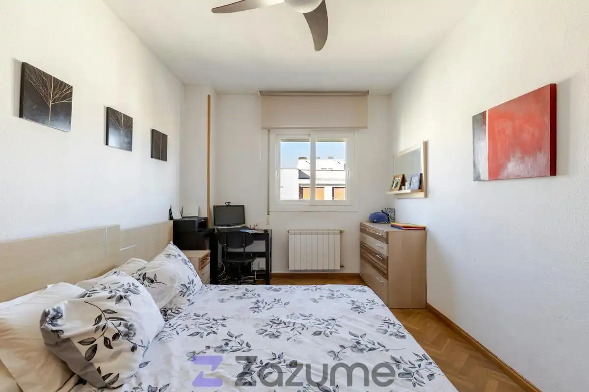 Habitación de Piso de alquiler en Vergel - Las Olivas
