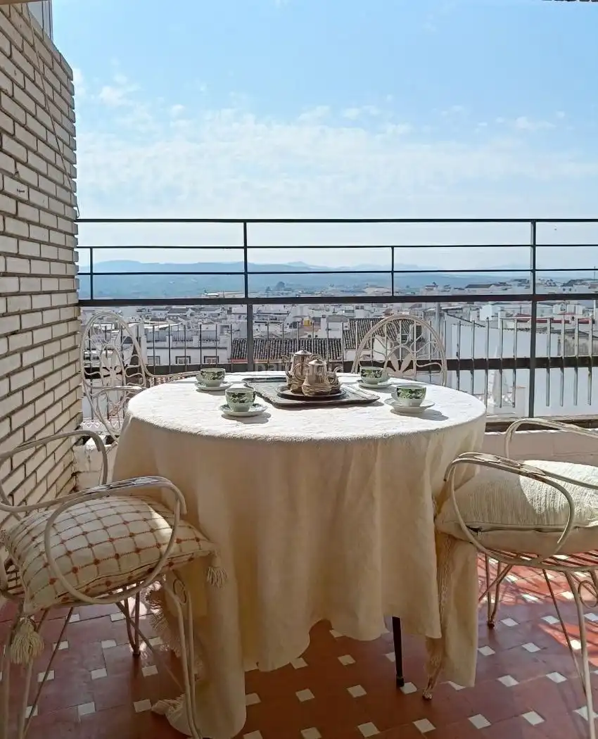 Piso con ascensor en venta en Calle la Corredera 38