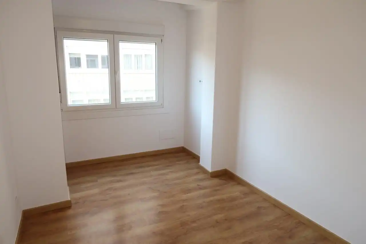 Habitación de Edificio en venta en A Coruña Capital 
