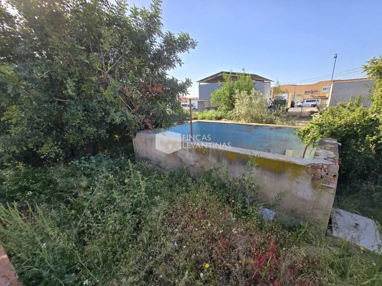 Houses for sale in San Vicente del Raspeig / Sant Vicent del Raspeig  with Private garden, Terrace and Furnished