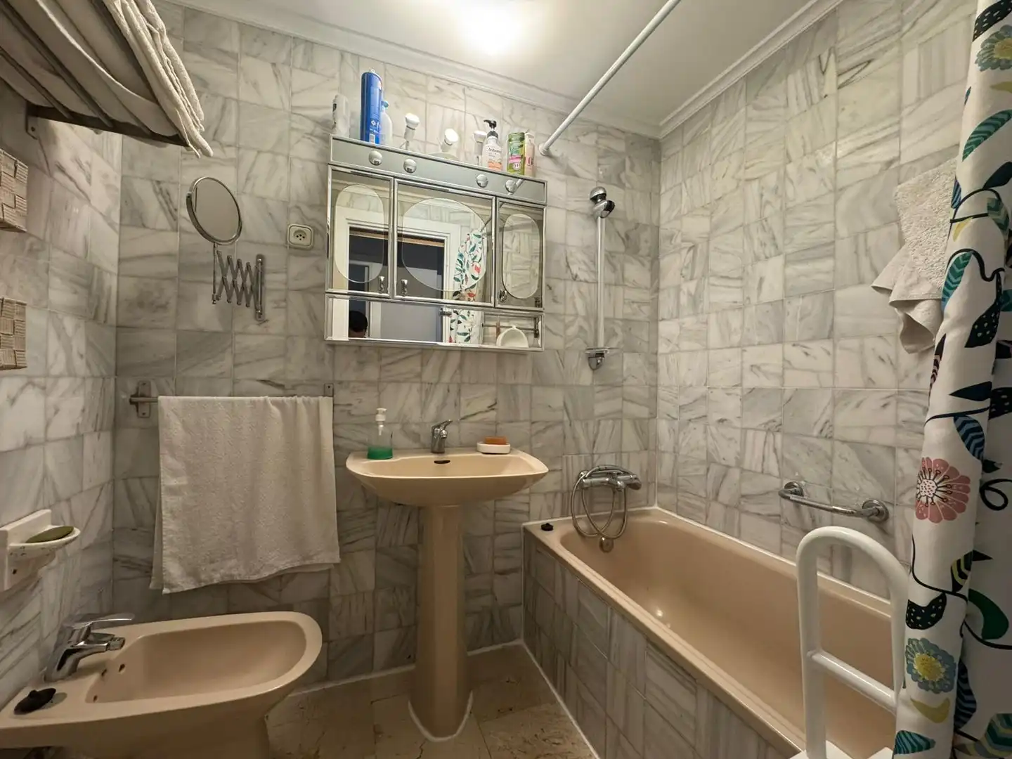 Bathroom of Flat for sale in Sevilla  with Terrace, Storage room and Balcony