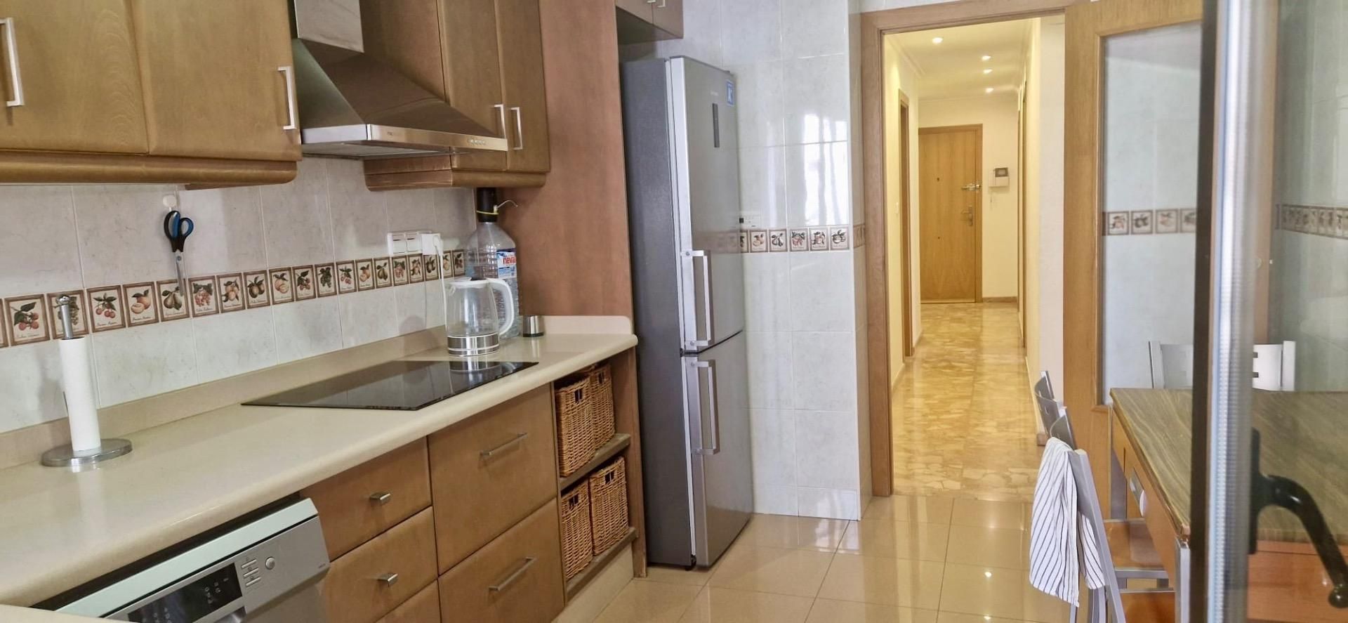 Kitchen of Flat for sale in Elche / Elx  with Air Conditioner