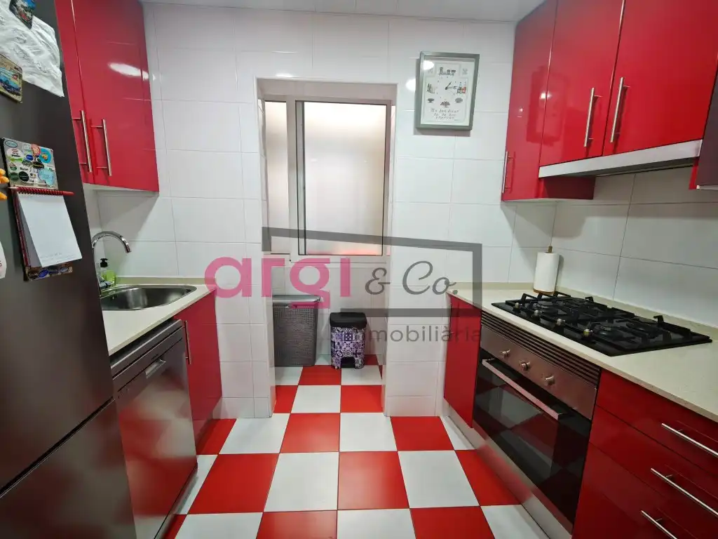 Flat for sale in Centre