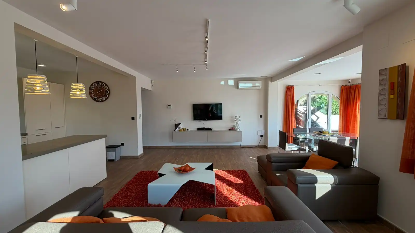 Detached house with pool for sale in Urbanización Ortenbach, imagen 5