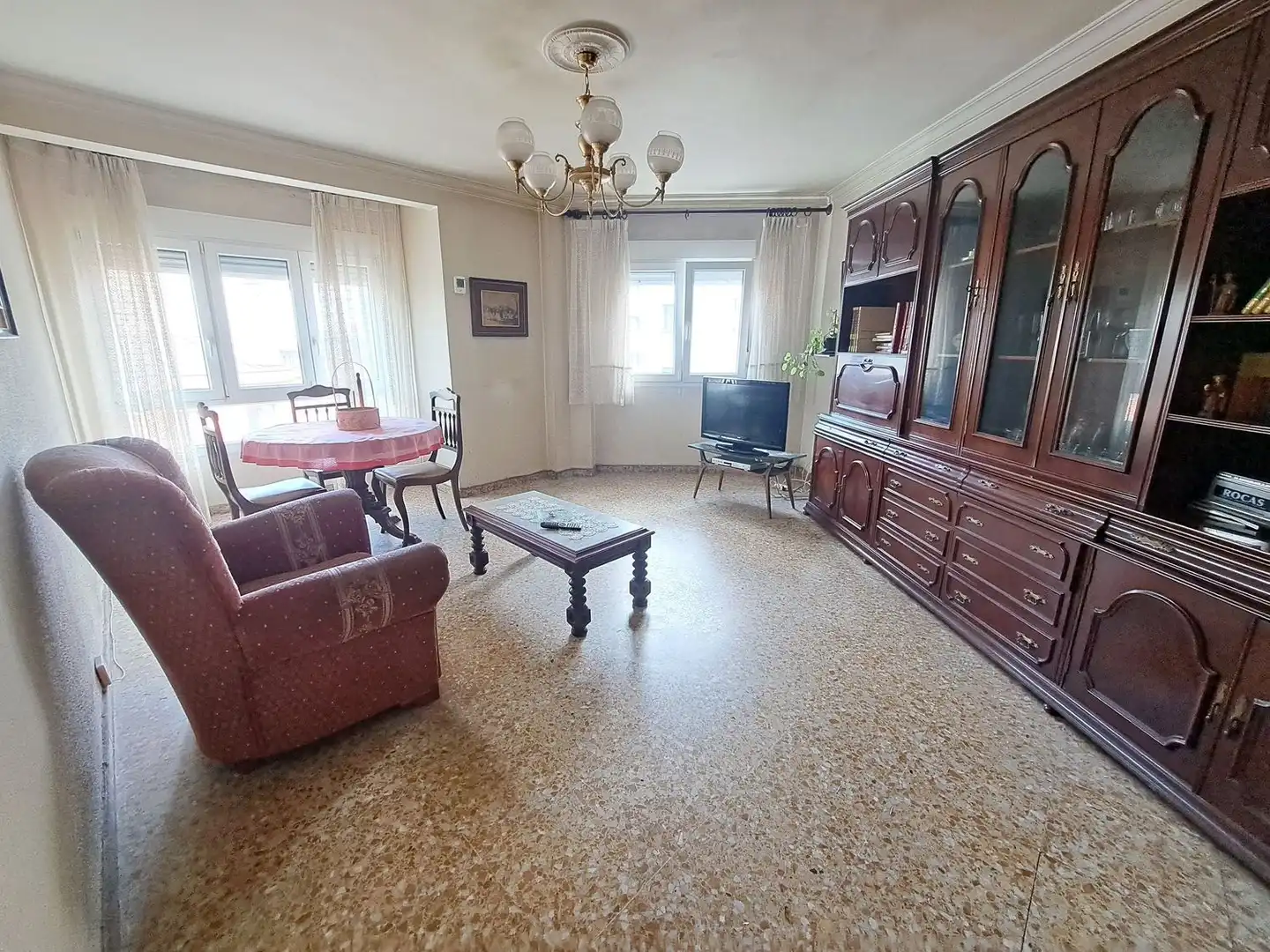 Sala d'estar de Pis en venda en Gijón  amb Piscina