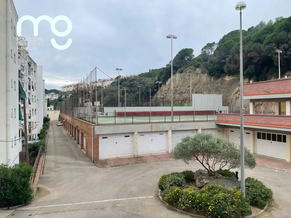 Parking of Flat for rent in Sant Vicenç de Montalt  with Air Conditioner, Heating and Terrace