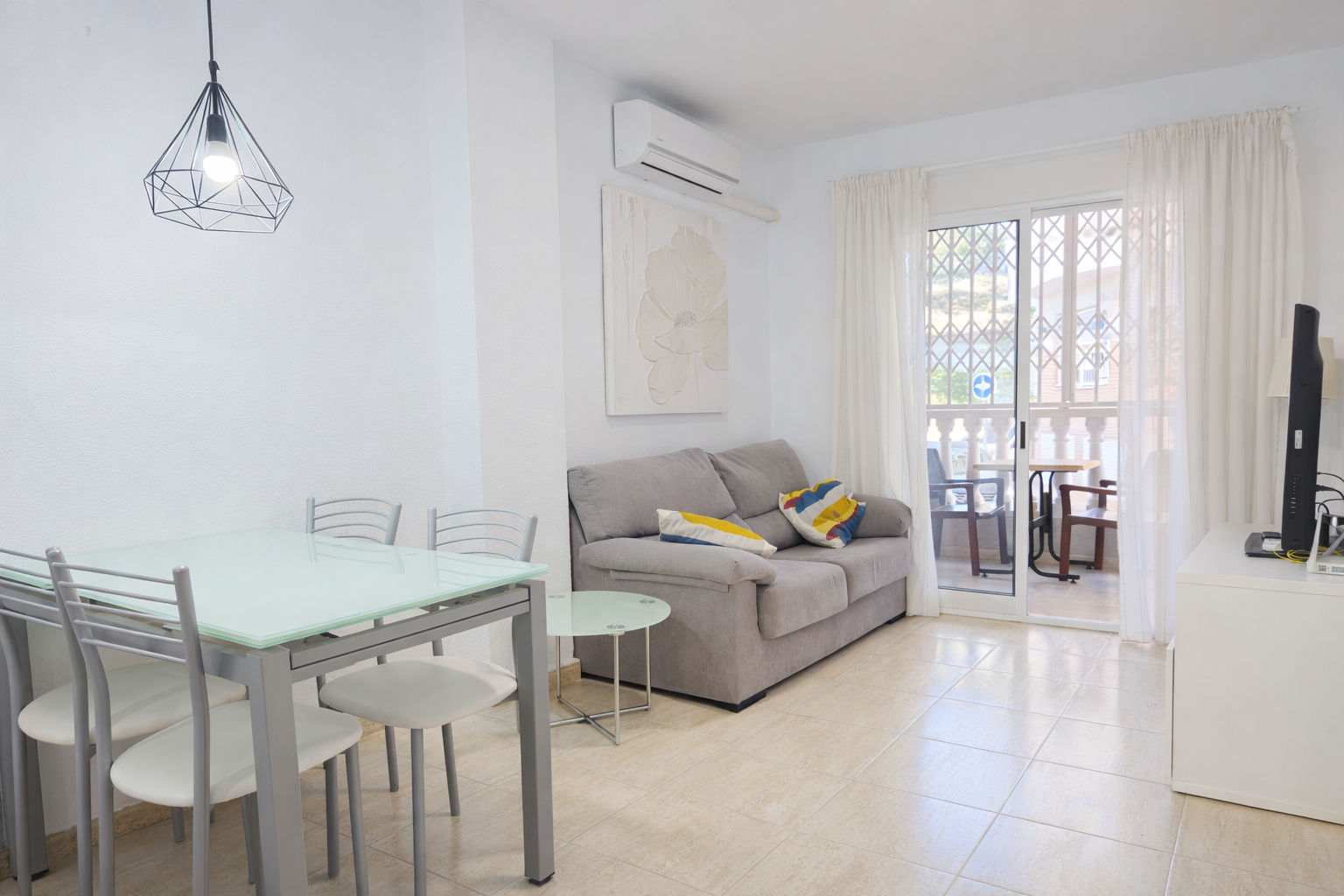 Sala d'estar de Planta baixa en venda en Guardamar del Segura amb Terrassa