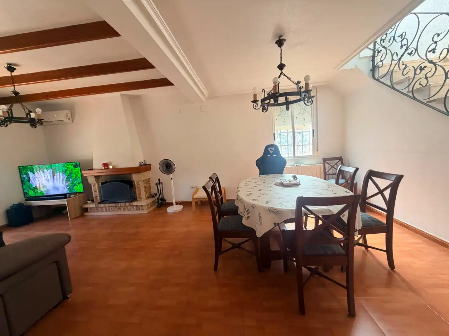 Comedor de Casa o chalet de alquiler en Elche / Elx con Aire acondicionado, Calefacción y Jardín privado