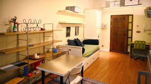 Photo 2 of Study for rent in Feria, Sevilla Capital