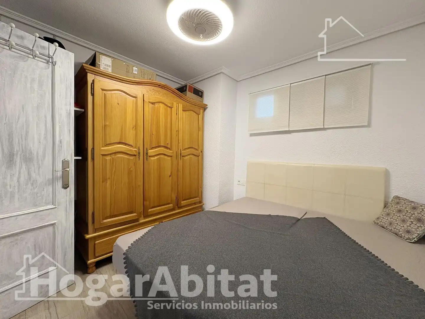 Flat with terrace for sale in Calle San Vicente Mártir, imagen 13