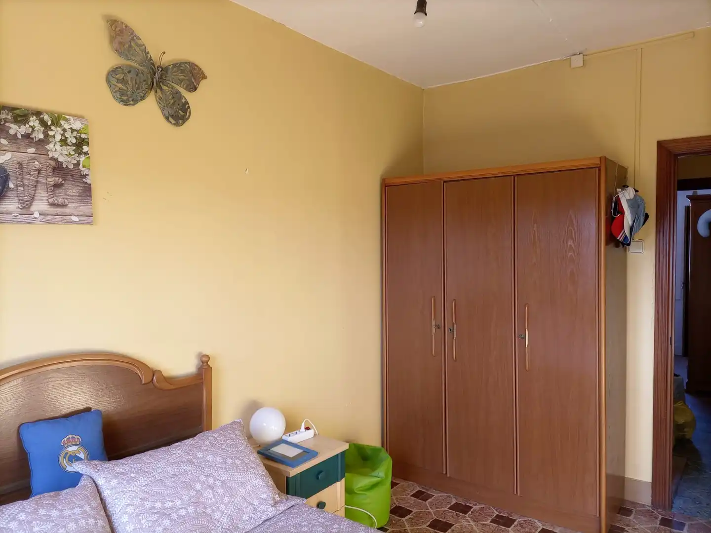 Dormitori de Casa o xalet en venda en Malpica de Bergantiños amb Moblat