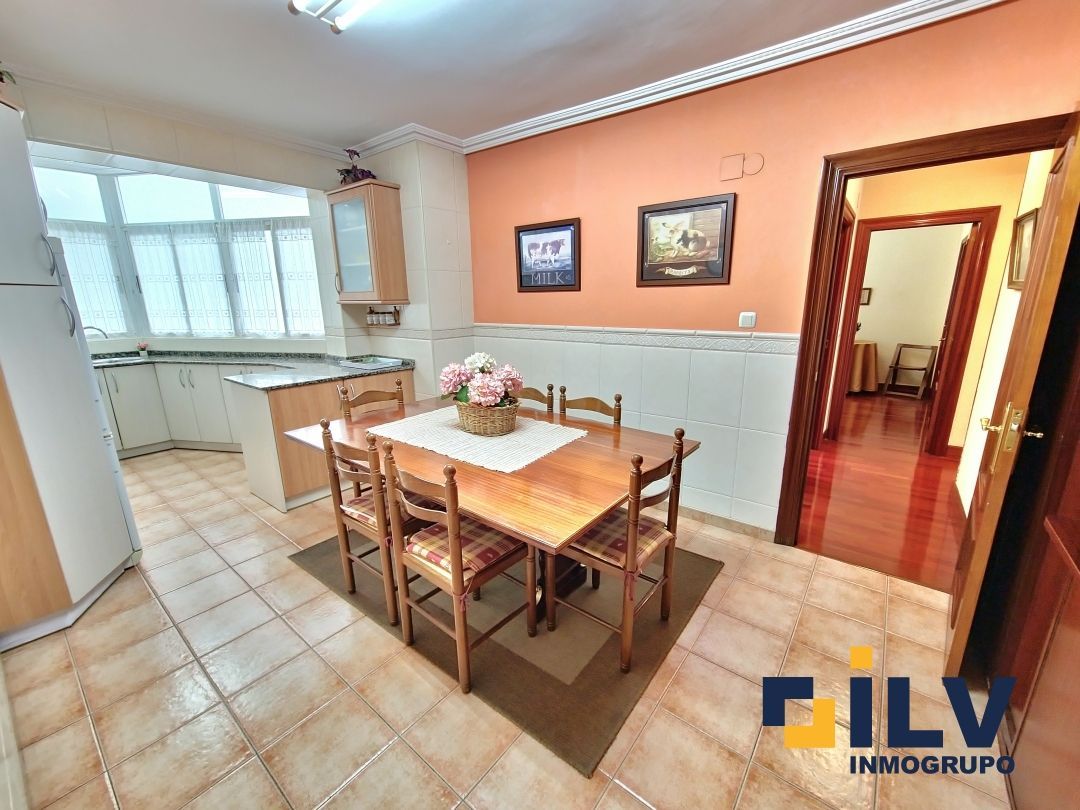 Cocina de Piso en venta en Santurtzi  con Terraza