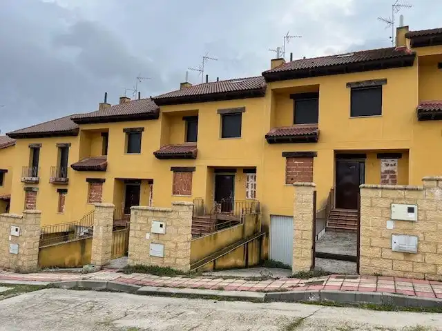 Exterior view of Residential for sale in El Tiemblo 