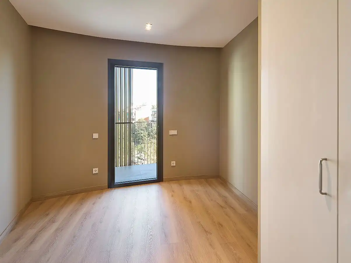 Dormitori de Pis de lloguer en Barcelona amb Aire condicionat, Calefacció i Parquet