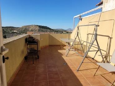 Àtic amb balcó en venda a Guardamar Playa