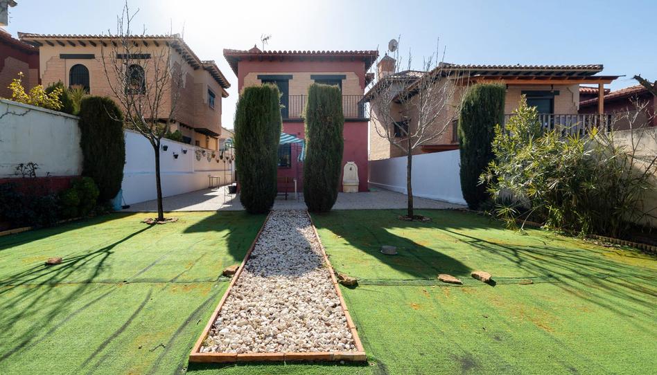 Foto 1 de Casa o chalet en venta en Avenida Luis Javier Rodriguez Salas, Jun, Granada