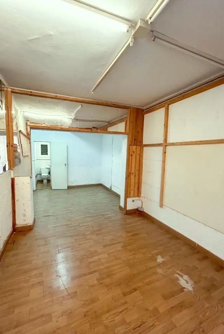 Commercial properties for rent in Carrer de Siracusa, Vila de Gràcia