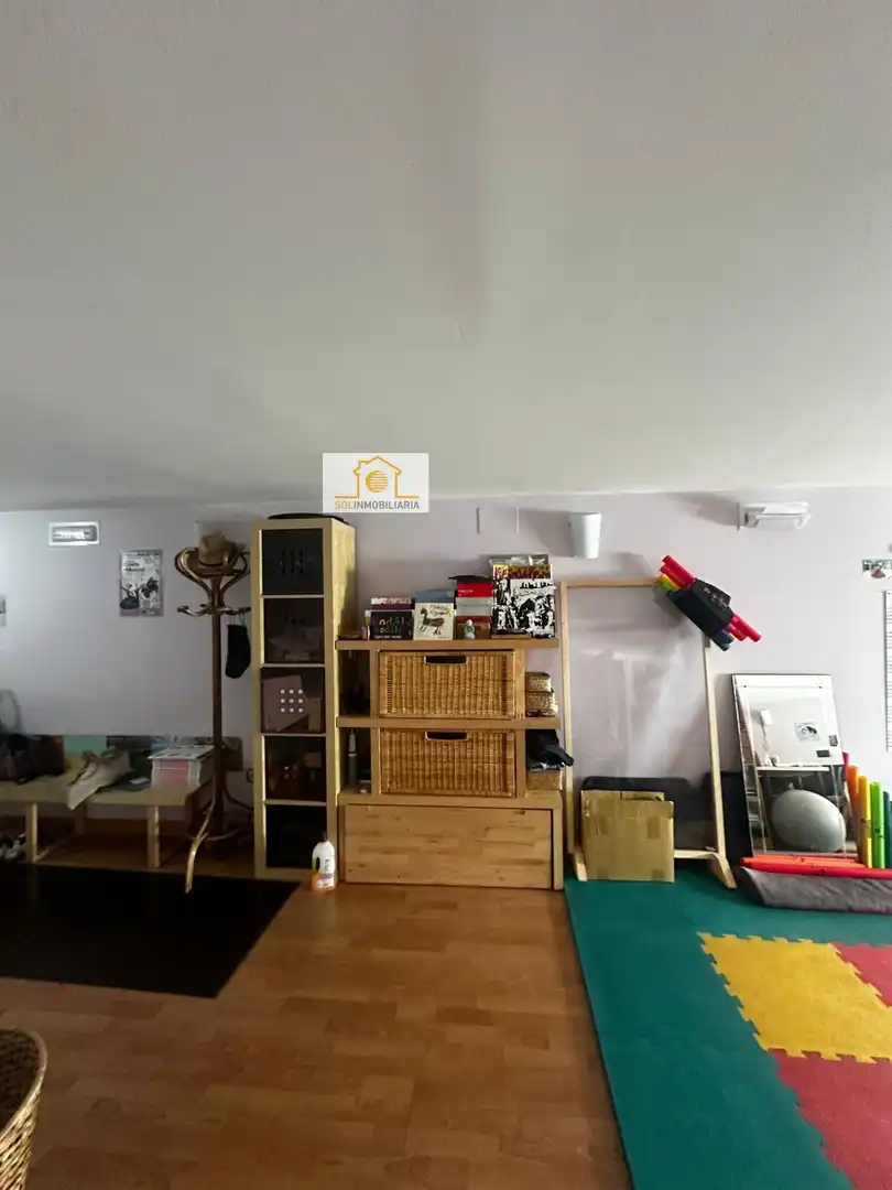 Planta baja en venta en León Capital  con Calefacción y Parquet