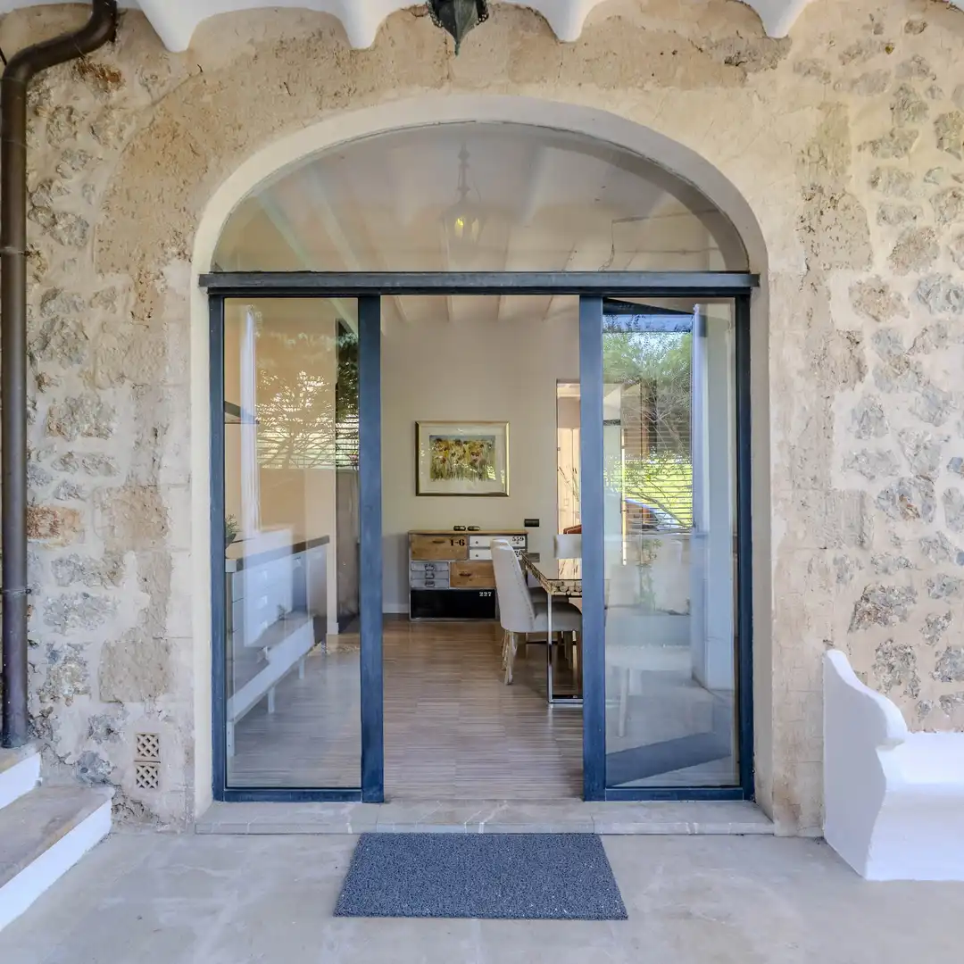 Erdgeschoss zum Verkauf in  Palma de Mallorca mit Klimaanlage, Heizung und Privatgarten