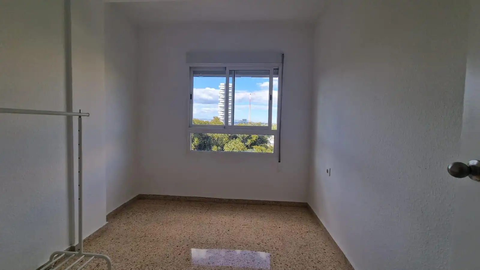 Bedroom of Flat for rent in Mislata  with Air Conditioner