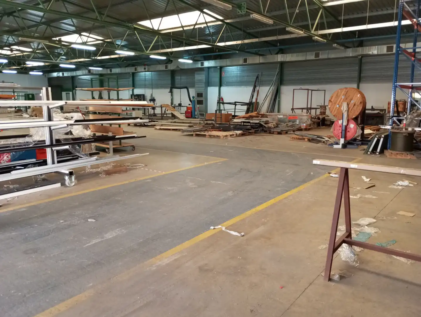 Nau industrial en venda en Épila amb Calefacció i Alarma