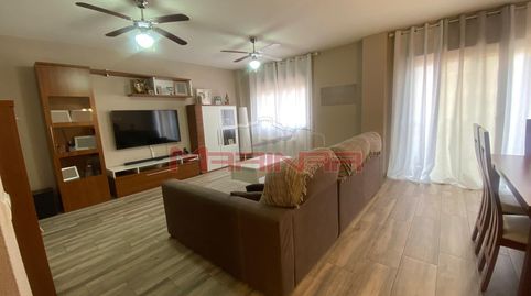 Foto 2 de Casa adosada en venta en Los Robles, Seseña