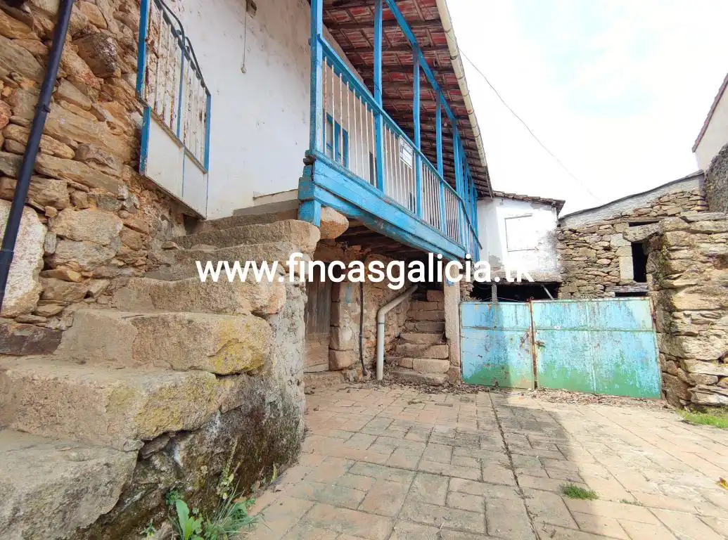Finca rústica en venda a Verín
