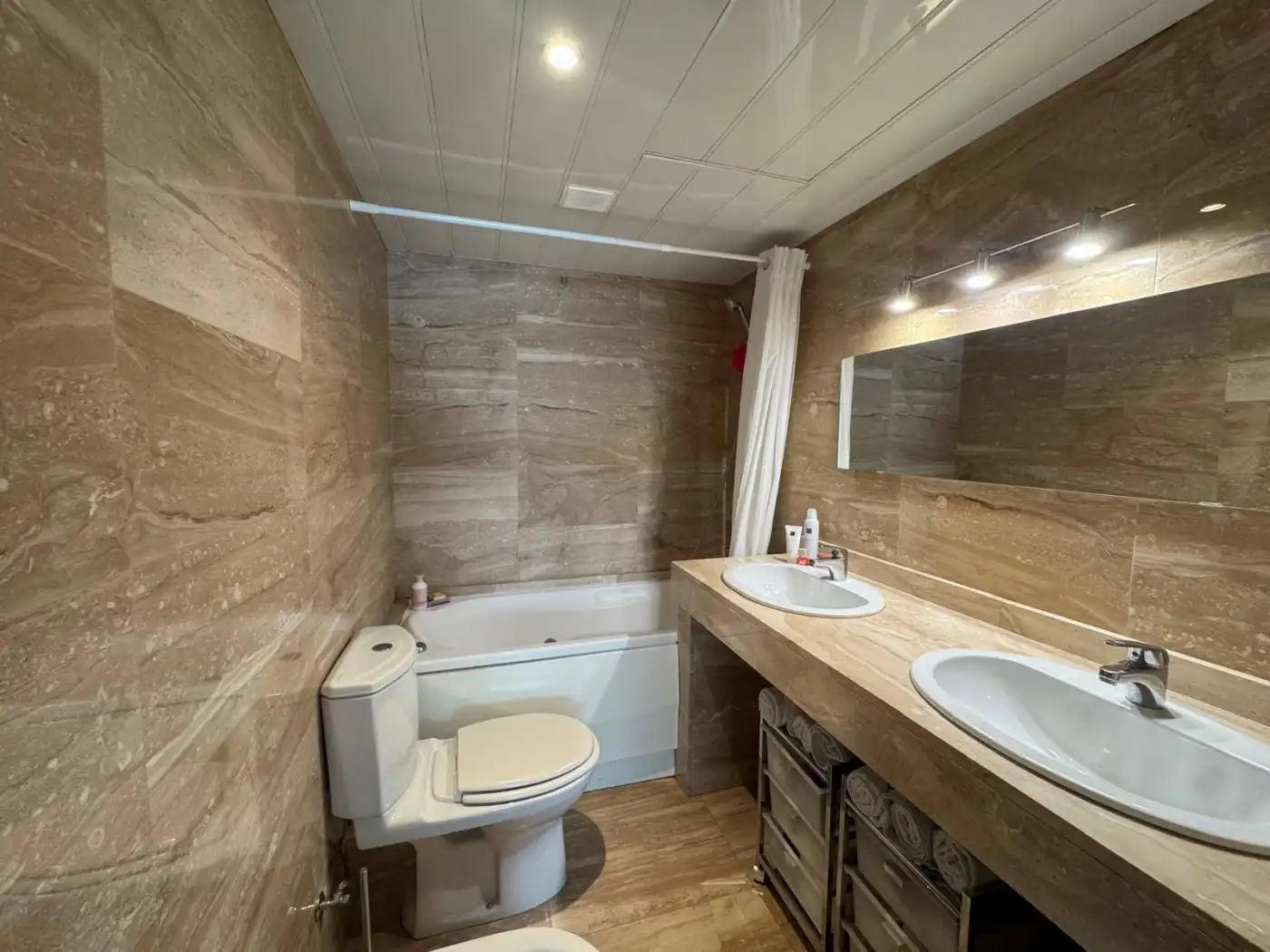 Piso en venta en Carrer de la Independència, Sant Pere