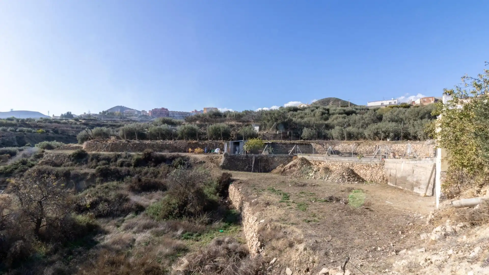 Terreno en venta en Alhama de Almería