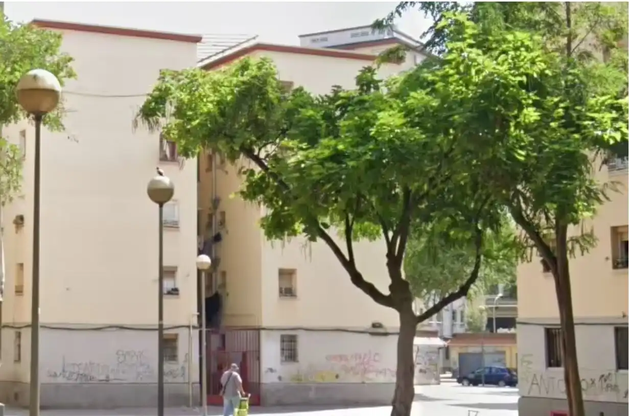 Piso en venta en Artigues - Llefià