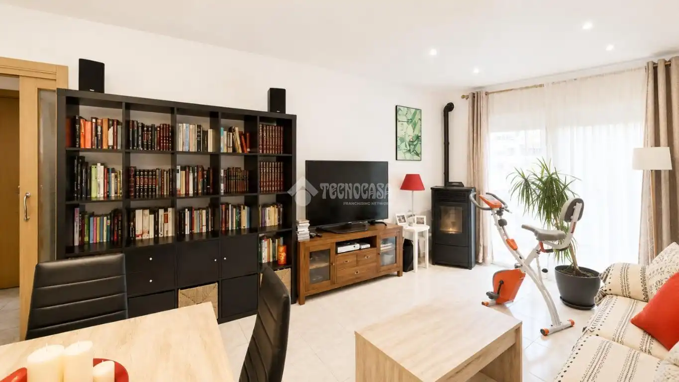 Wohnzimmer von Wohnung zum Verkauf in Vic mit Klimaanlage, Heizung und Terrasse